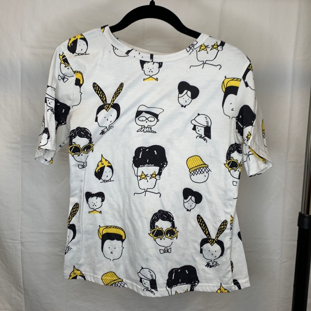 Funky faces t-shirt